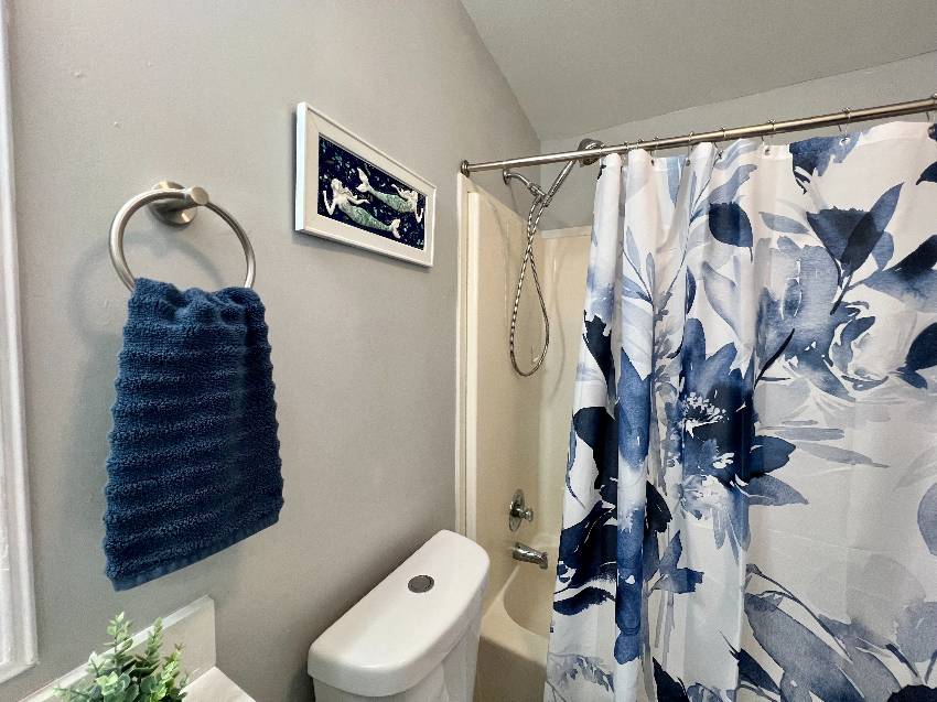 9833 Sucia Circle a Parrish, FL Mobile or Manufactured Home for Sale